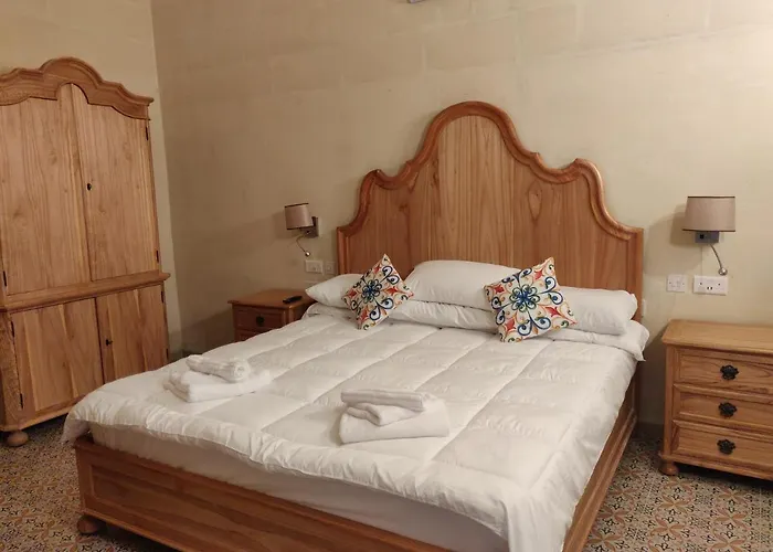 Central 214 Boutique Hotel