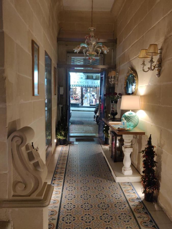 214 Boutique فندق مبيت وإفطار Hamrun