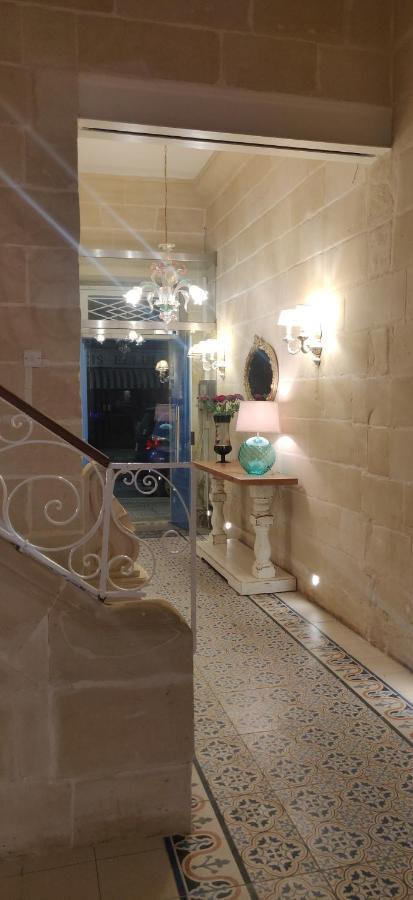 214 Boutique Bed and breakfast *